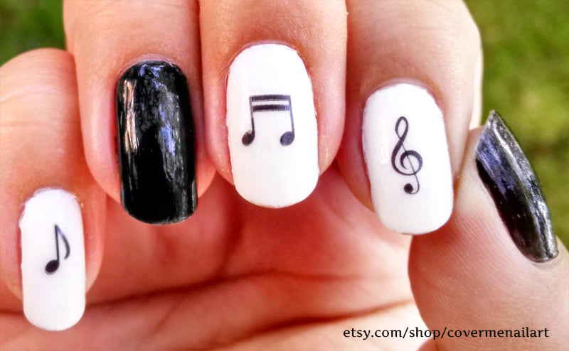 black and white music note nail art